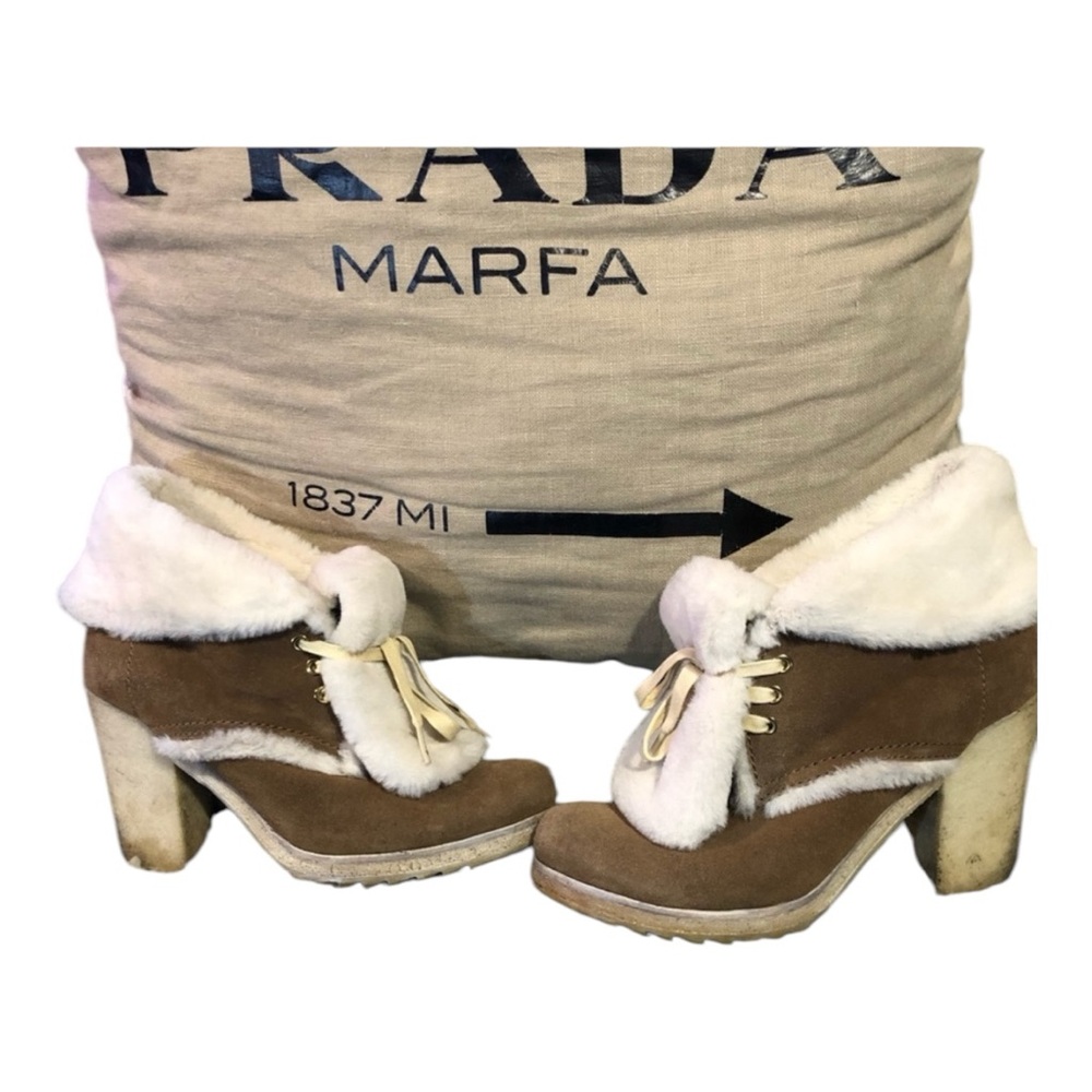 Prada Women’s Tan Fur Lined Shearling Boots Size 10 Runs Small